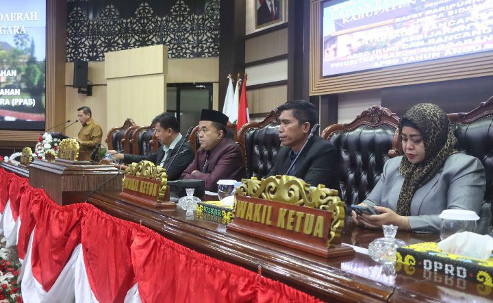 DPRD Kukar Gelar Paripurna Bahas Perubahan KUA-PPAS APBD 2025