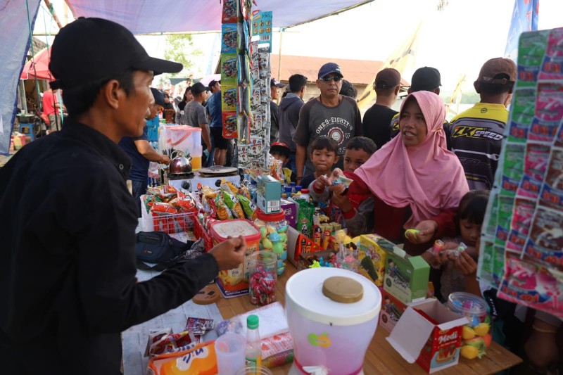 Beri Efek Berganda, Balap Ketinting Bantu Perekonomian Masyarakat Desa Embalut