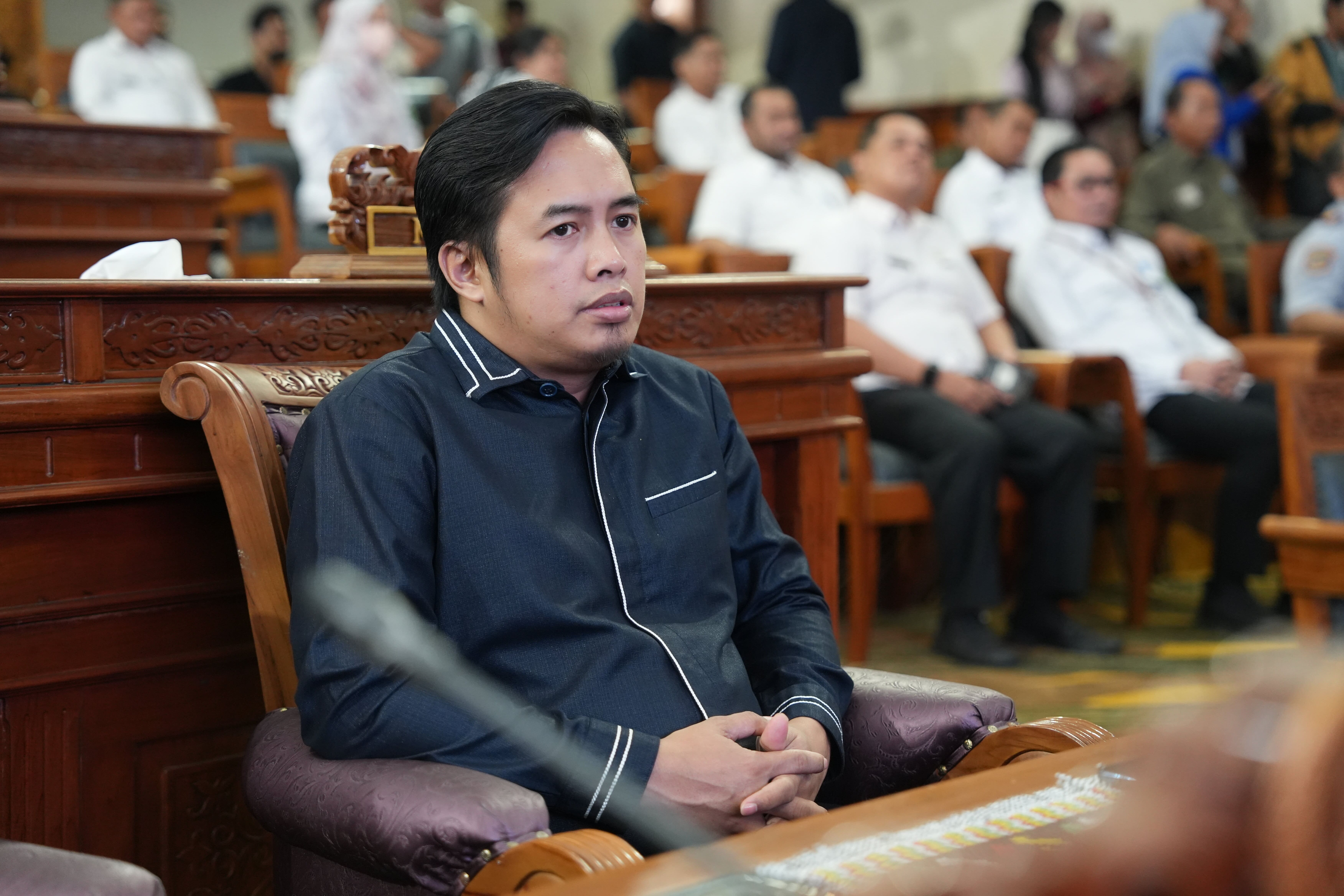 Legislator Kutai Timur Mendorong Pembentukan UPT Khusus untuk Pelayanan E-KTP