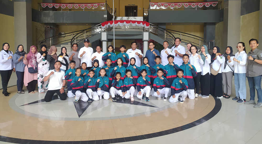 Dispora Kukar Lepas 21 Atlet Taekwondo Berlaga di Ajang Internasional