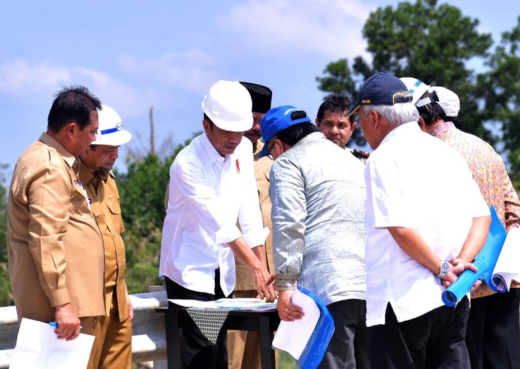 Tinjau Bukit Soeharto, Jokowi Sebut Kaltim Sangat Mendukung Jadi Ibukota Negara