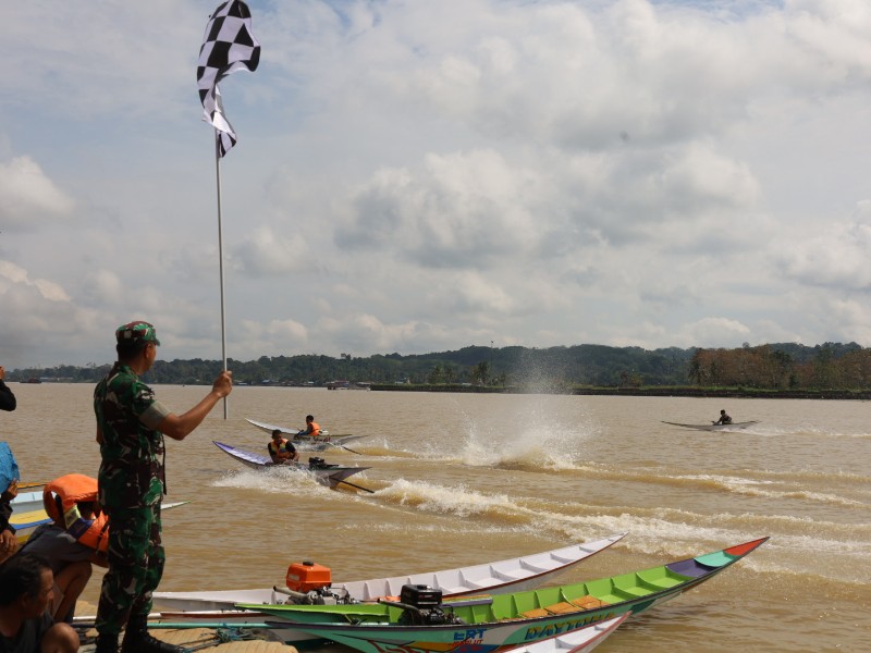 Jadi Tradisi Masyarakat, Pemkab Kukar Dukung Pelestarian Olahraga Balap Ketinting