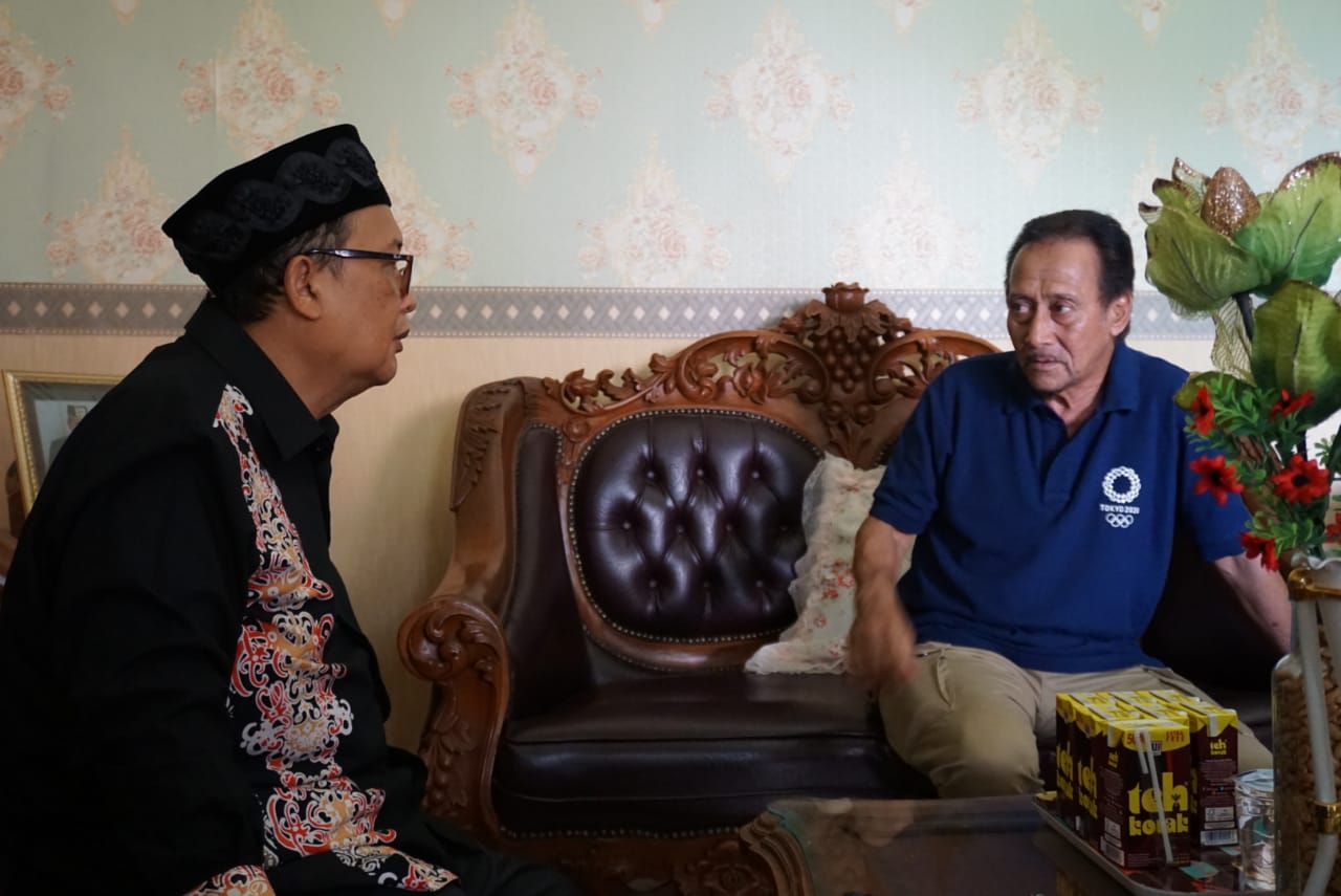 Sambangi Sultan Kutai, Anggota DPR RI Ini Terima Aduan Potensi Sengketa Lahan di IKN