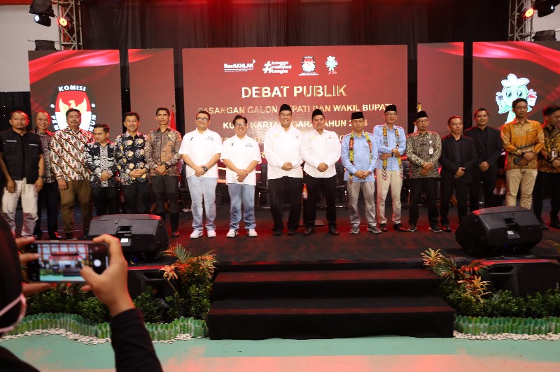 Sekda Sunggono Apresiasi KPU Kukar Sukses Gelar Debat Publik Cabup-Cawabup PSU