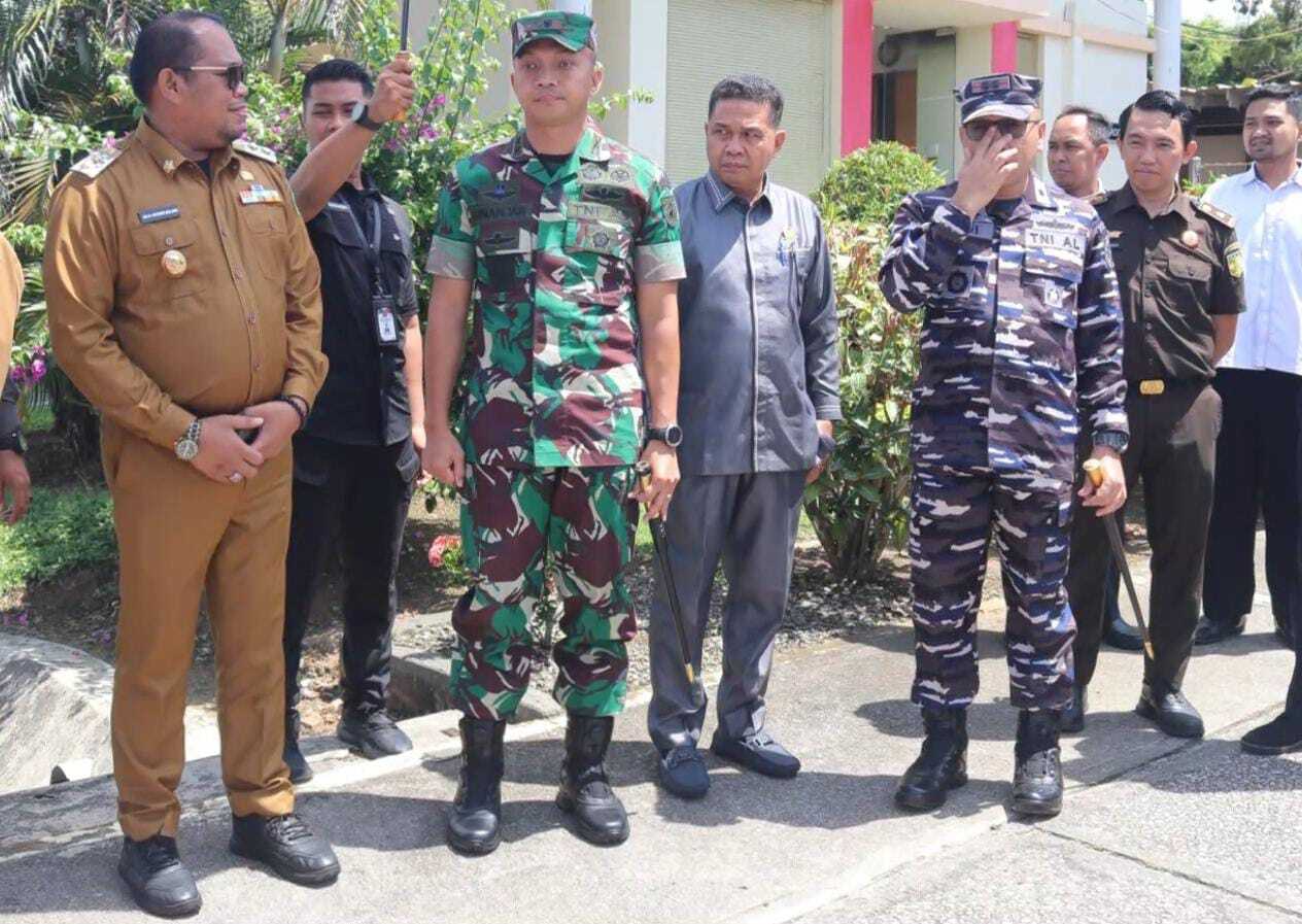 Ketua DPRD Kutim Joni Resmikan Gedung SPKT dan Peletakan Batu Pertama Gedung Baru Sat Lantas, Sat Sabhara, dan Sat Resnarkoba