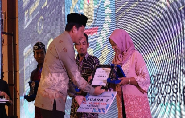 Pemkab Kukar Raih Juara III Posyantek Tingkat Desa/Kelurahan Se-Kaltim di TTG X