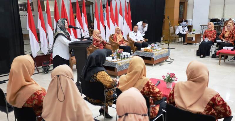 Kerja Sama DP3A, DWP Kukar Gelar Pelatihan Public Speaking untuk Para Anggotanya