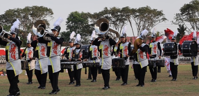 Pemkab Kukar Lepas Tim Marching Band KKDC Berangkat Ikuti Piala Raja Hamengku Buwono X 2023