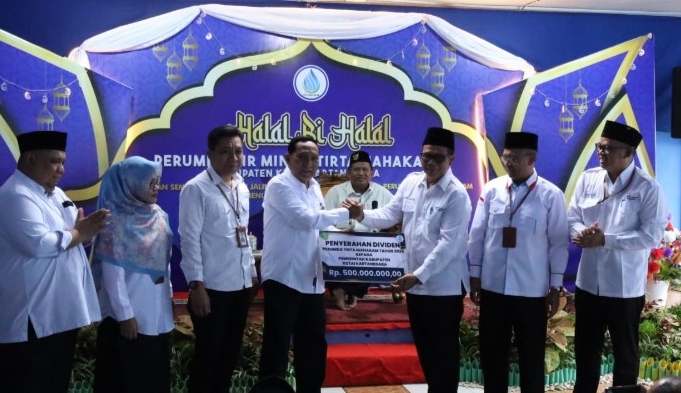 Sukses Lakukan Perubahan, Pemkab Kukar Minta BUMD Tiru Perumda Air Minum Tirta Mahakam